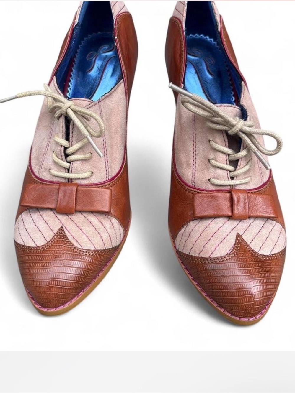 Women’s Two-Tone Brown and Beige Oxford Lace-Up Shoes